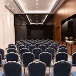 Radisson Blu Hotel, Szálloda 5*