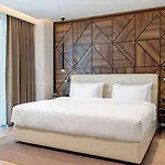 Radisson Blu Hotel, Отель