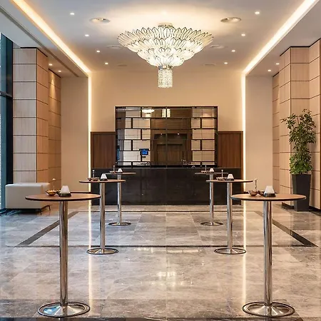 Radisson Blu Hotel, 5*