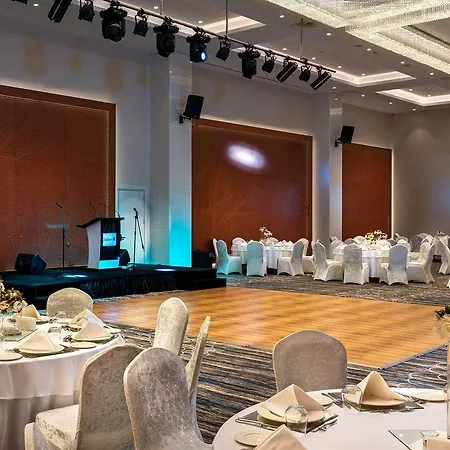 Hotel Radisson Blu Hotel, 5*