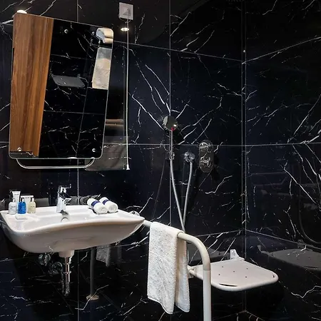 Hotel Radisson Blu Hotel, 5*