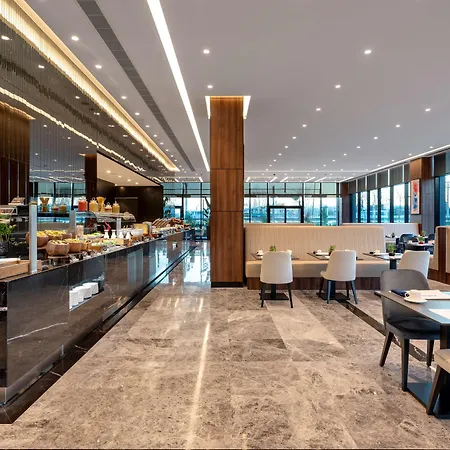 Radisson Blu Hotel, 5*