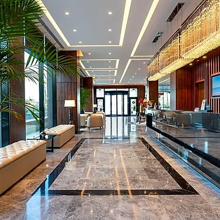 Radisson Blu Hotel, 5*
