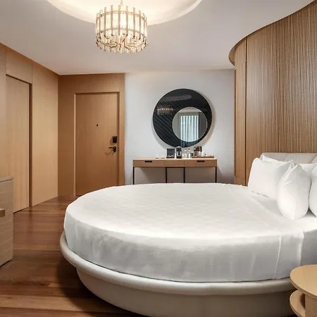 فندق Radisson Blu Hotel, 5*